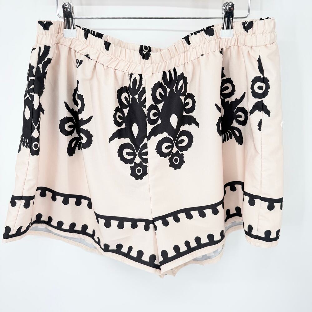 Boho 2XL SHEIN Curve Shorts Lightweight Tan Black Summer Casual Quick Dry Chic